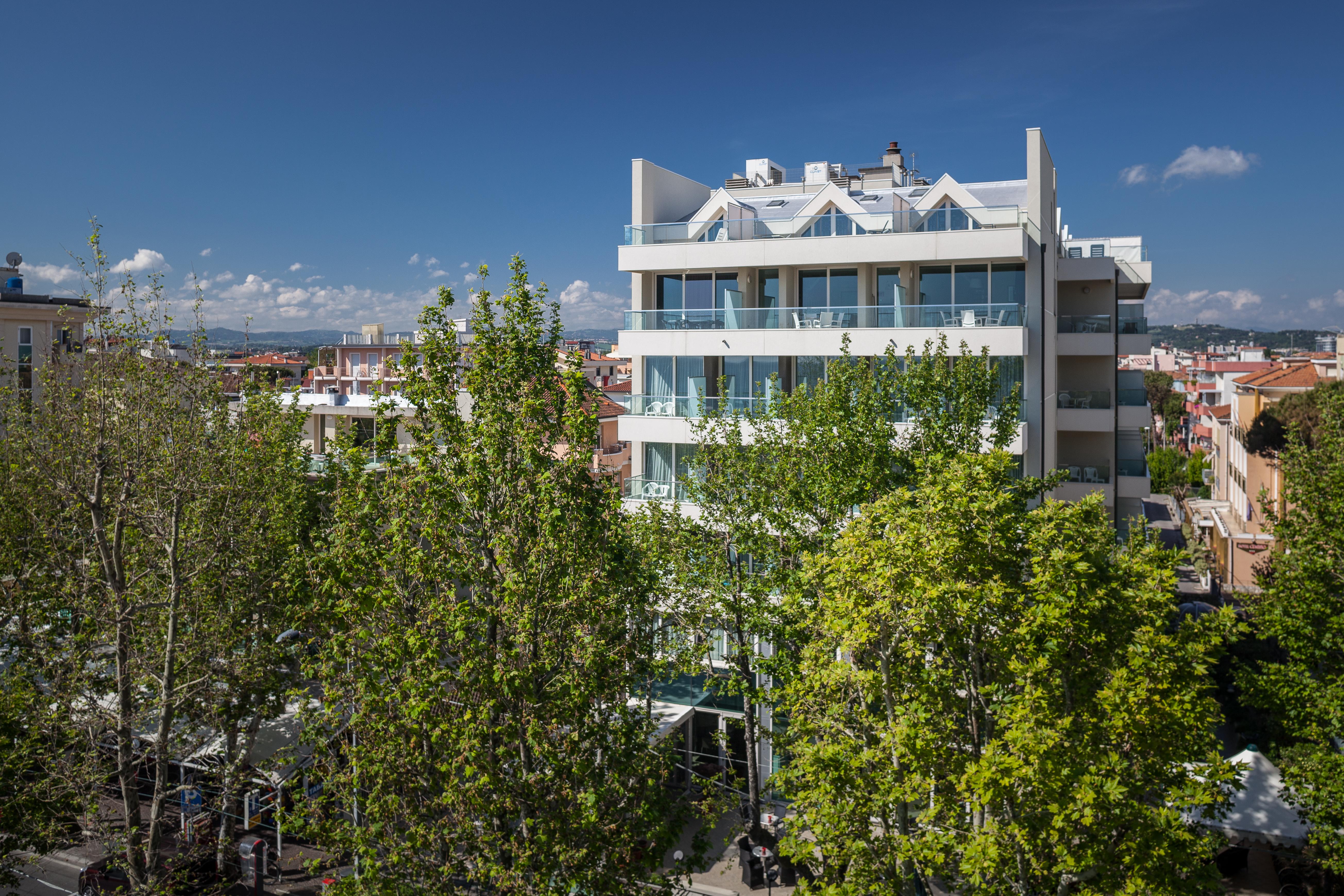 Hotel Cristallo Rimini Esterno foto