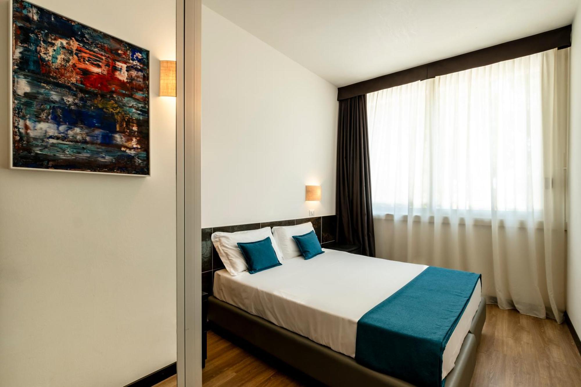 Hotel Cristallo Rimini Esterno foto